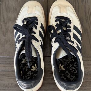 Adidas Cream and Black Casual Sneakers